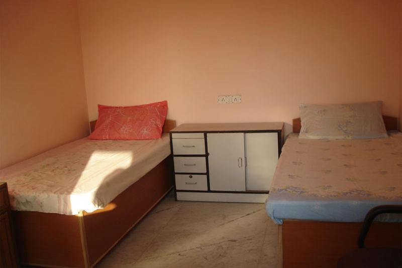 Hotel Maheshwari Residency Nuova Delhi Esterno foto